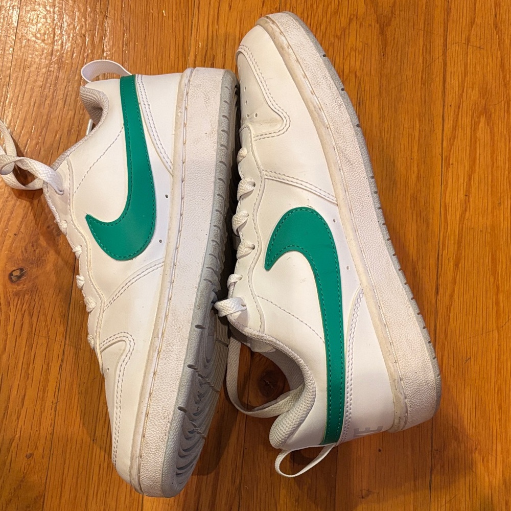 Nike Court Borough Low Recraft Big Kid Shoes White & Green Streetwear Y4/6 Lady - Picture 3 of 7